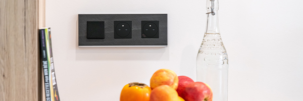 Prise affleurantes gallery et essensya