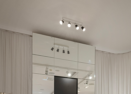 SPOTS ORIENTABLES – BASIC