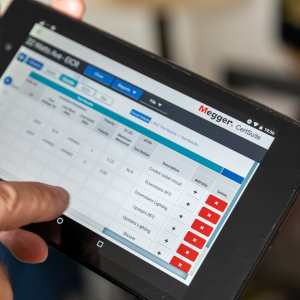 Logiciel CertSuite (tests électriques, IRVE)